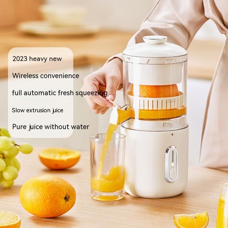 ElectroSqueeze Pro: Portable USB Juicer & Blender
