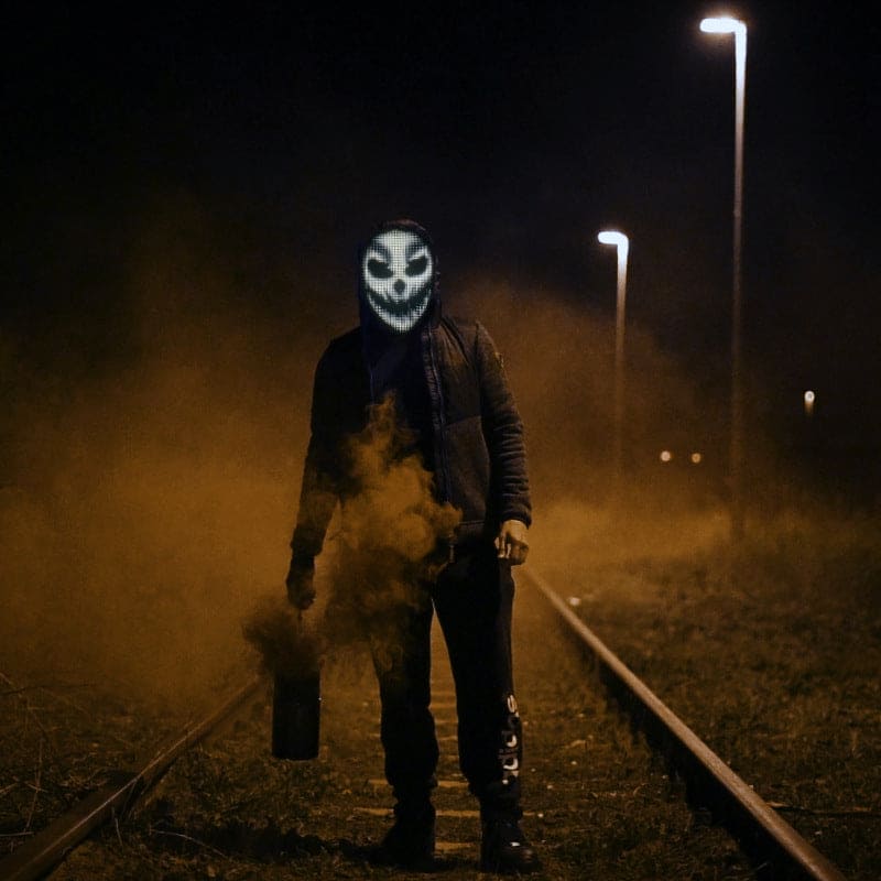 GlowMorph Mask