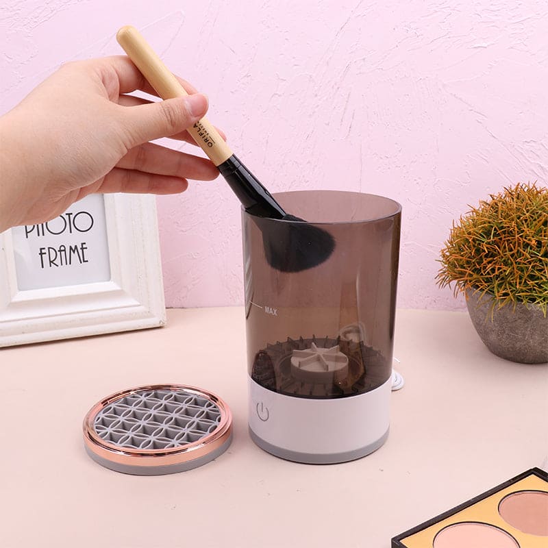 GlamClean Luxe: USB Electric Makeup Brush Cleaner