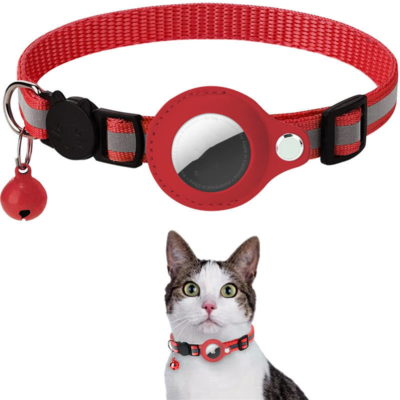 ReflectiCollar: Waterproof Collar with Airtag & Reflective Surface for Pets