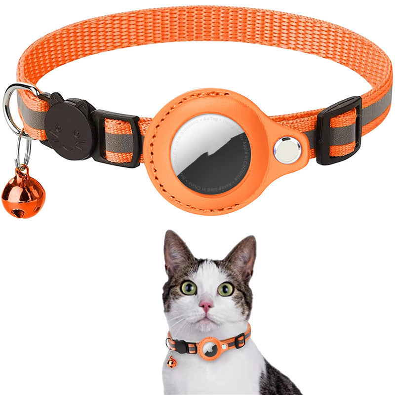 ReflectiCollar: Waterproof Collar with Airtag & Reflective Surface for Pets